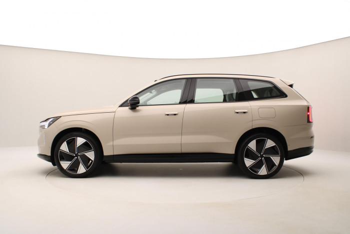 Volvo EX90 PURE ELECTRIC TWIN ULTRA 7míst