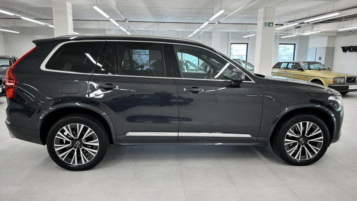 Volvo XC90 B5 AWD INSCRIPTION REZERVACE