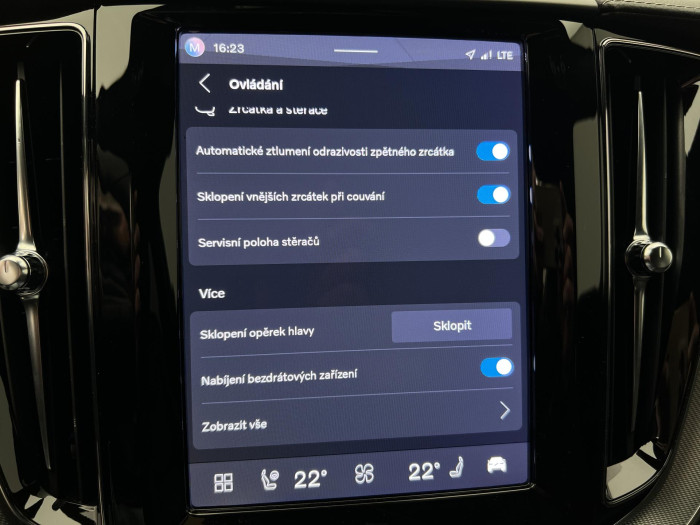 Volvo XC60 B5 AWD ULTRA BLACK REZERVACE