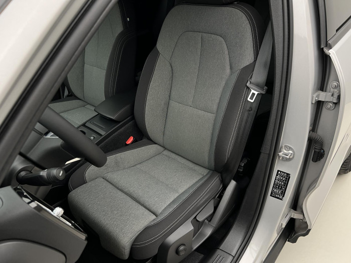 Volvo XC40 B4 CORE AUT 1.maj.