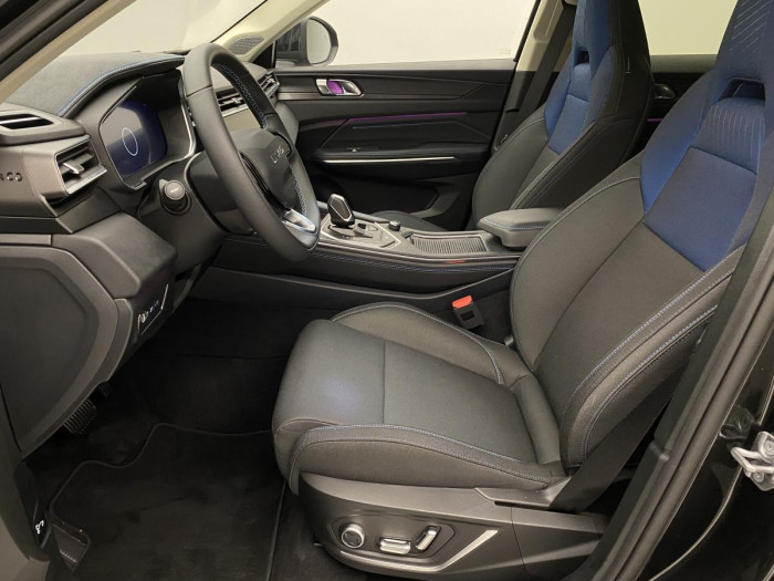 Lynk & Co 01 PHEV DCT AUT REZERVACE