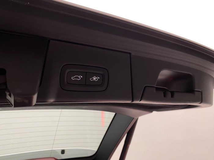 Volvo V90 T5 MOMENTUM AUT CZ 2.0 Momentum