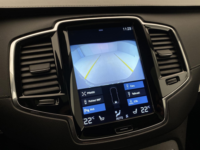 Volvo XC90 B5 AWD INSCRIPTION AUT CZ 7m