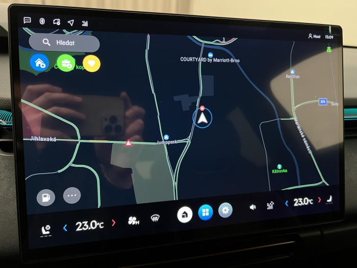 Lynk & Co 08 MORE PHEV