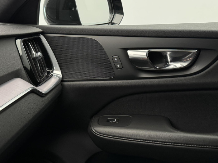Volvo V60 D4 AWD MOMENTUM AUT 2.0 d Momentum
