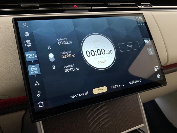 Land Rover Range Rover P550e AUTOBIOGRAPHY SWB