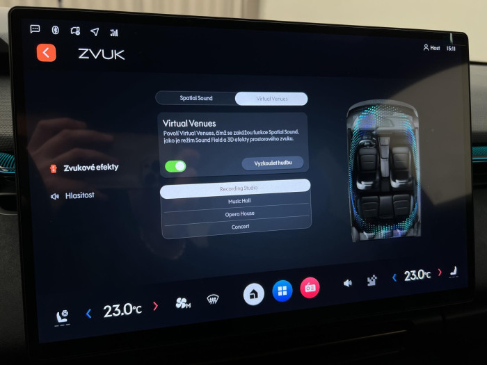 Lynk & Co 08 MORE PHEV