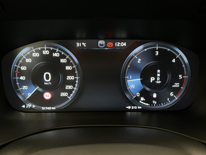 Volvo XC60 B4 AWD INSCRIPTION AUT 1.maj.