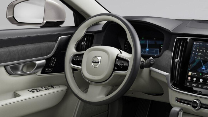 Volvo V90 T6 AWD Plug-in BRIGHT PLUS