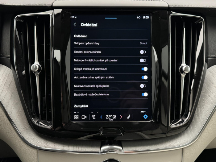 Volvo XC60 T6 AWD RECHARGE PLUS BRIGHT CZ