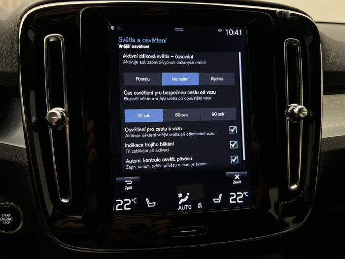 Volvo XC40 D4 AWD MOMENTUM AUT 2.0 d Momentum