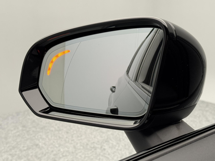 Volvo V60 B4 AUT DARK PLUS