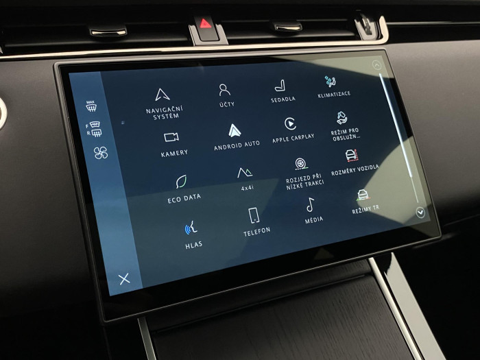 Land Rover Range Rover Evoque D200 AWD DYNAMIC SE CZ 1.maj 2.0 d Dynamic SE