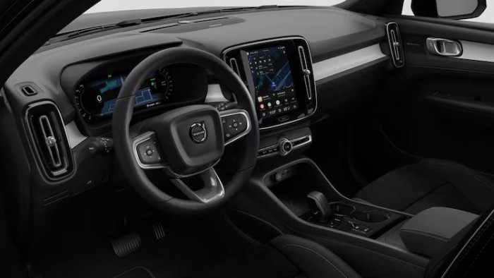 Volvo XC40 B4 BLACK EDITION PLUS AUT