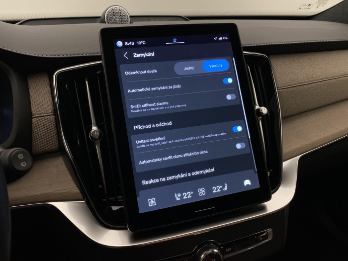 Volvo XC90 T8 AWD RECHARGE BRIGHT ULTRA 7