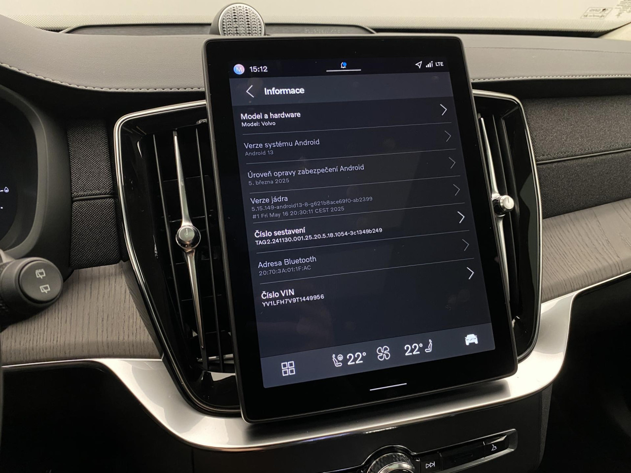 Volvo XC90 T8 AWD RECHARGE DARK ULTRA 7