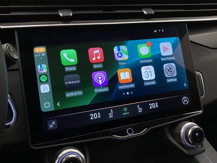 Lynk & Co 01 PHEV DCT AUT 1.maj. REZERVACE