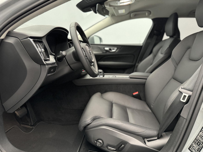 Volvo V60 CC B5 AWD BRIGHT AUT 1.maj 2.0 CC CC