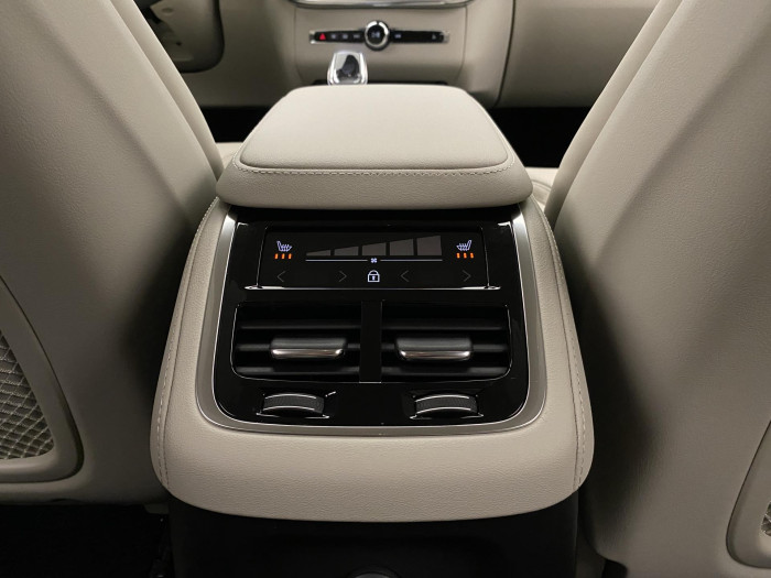 Volvo XC90 T8 AWD RECHARGE BRIGHT PLUS 7m