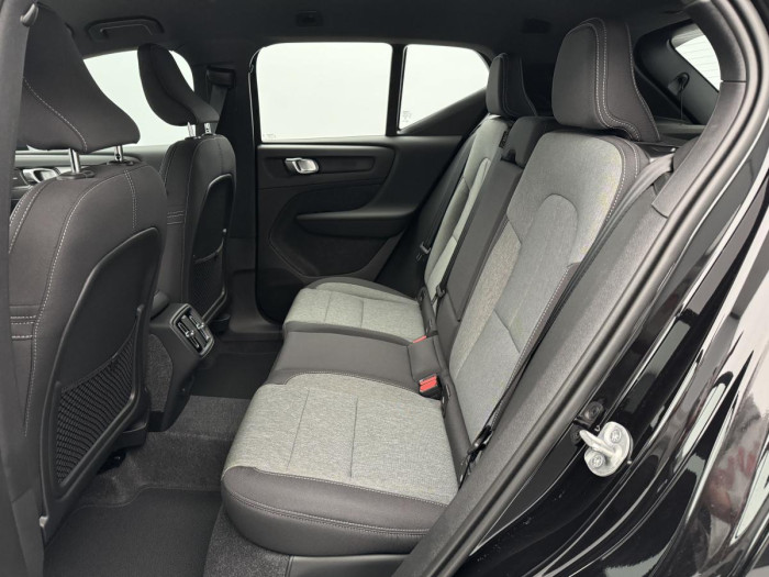 Volvo XC40 B3 AUT DARK PLUS