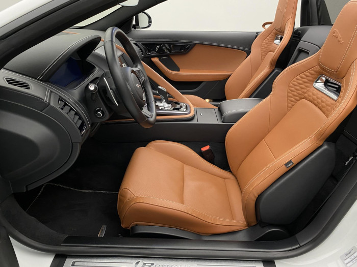 Jaguar F-Type P450 R-DYNAMIC AUT 5.0 Dynamic