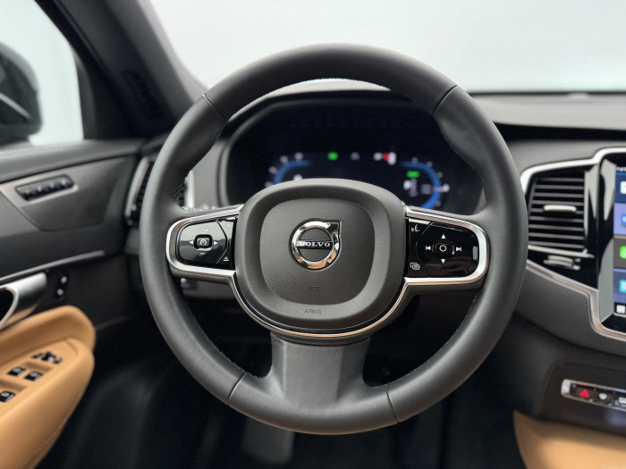Volvo XC90 T8 AWD RECHARGE ULTIMATE DARK