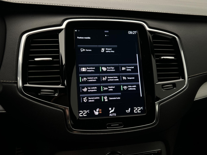 Volvo XC90 B5 AWD R-DESIGN 7MÍSTNÁ AUT CZ
