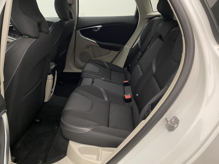 Volvo V40 D2 MOMENTUM 1.6 d Momentum
