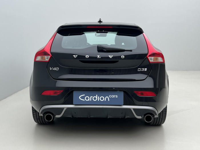 Volvo V40 D3 MOMENTUM AUT CZ 2.0 d Momentum