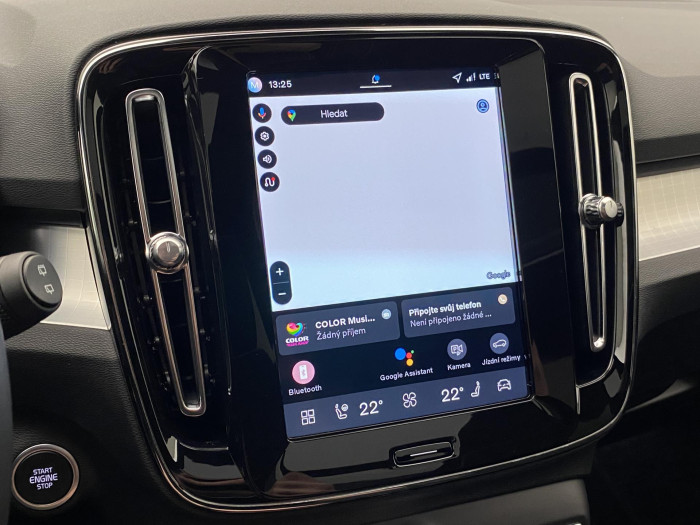 Volvo XC40 B3 AUT DARK PLUS