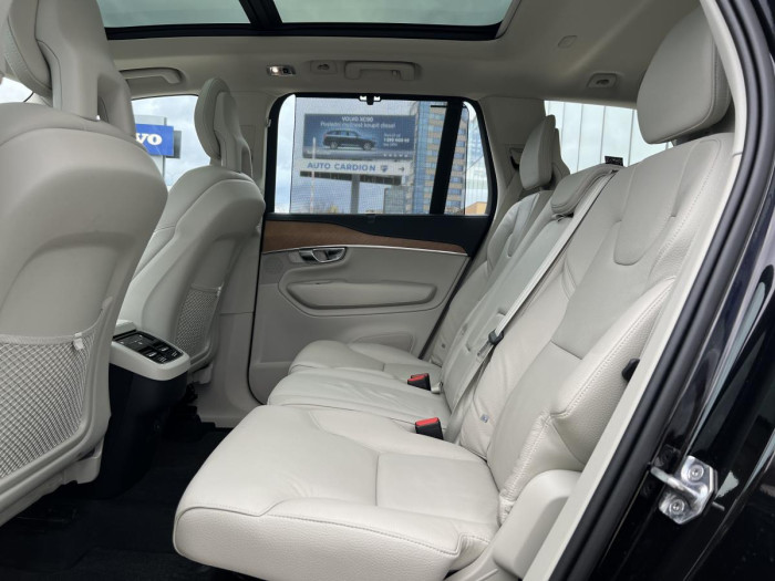 Volvo XC90 B5 AWD INSCRIPTION Aut 1.maj.