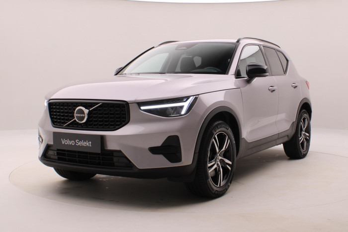 Volvo XC40 B3 DARK PLUS AUT CZ