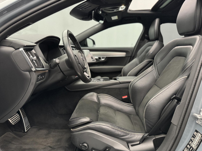 Volvo S90 T8 AWD R-DESIGN RECHARGE CZ