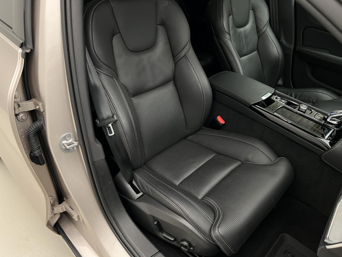 Volvo V60 T6 AWD AUT RECHARGE DARK ULTRA