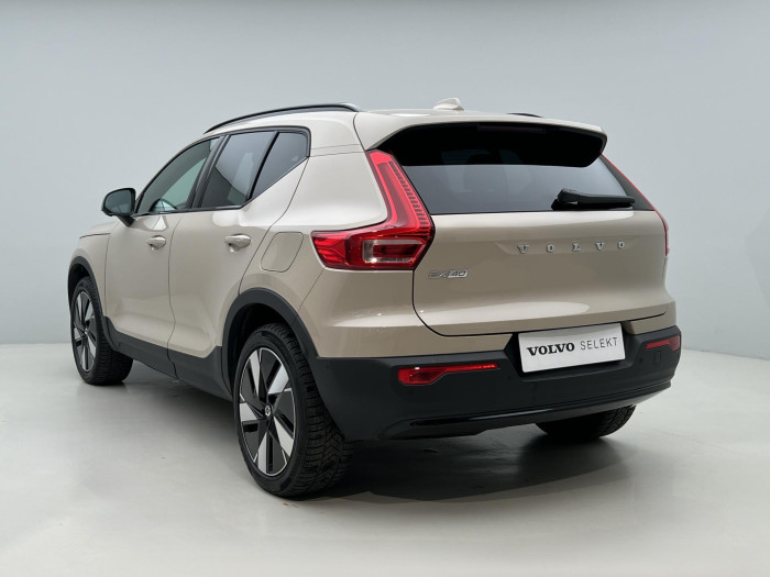 Volvo EX40 PURE ELECTRIC TWIN PLUS AUT CZ