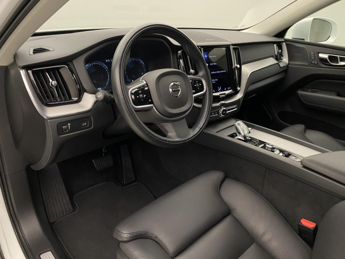 Volvo XC60 B5 AWD INSCRIPTION AUT