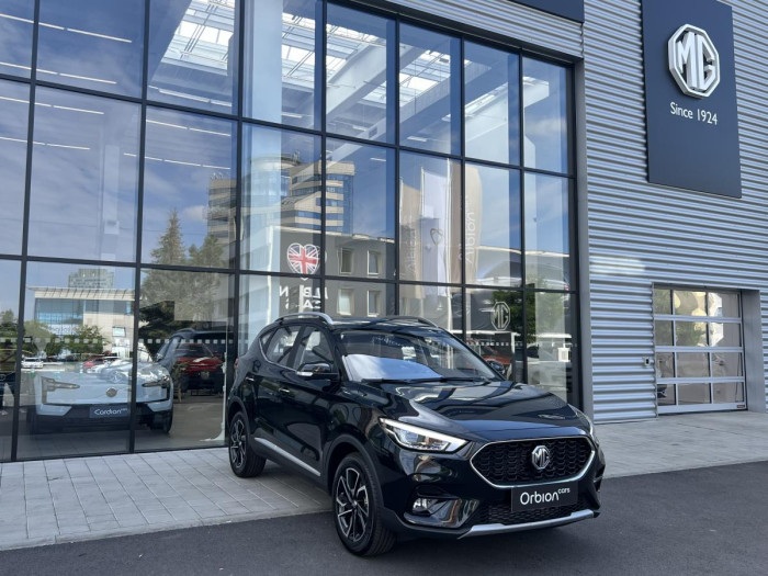 MG ZS ELEGANCE - ZIMNÍ PNEU ZDARMA* 1.0 Elegance