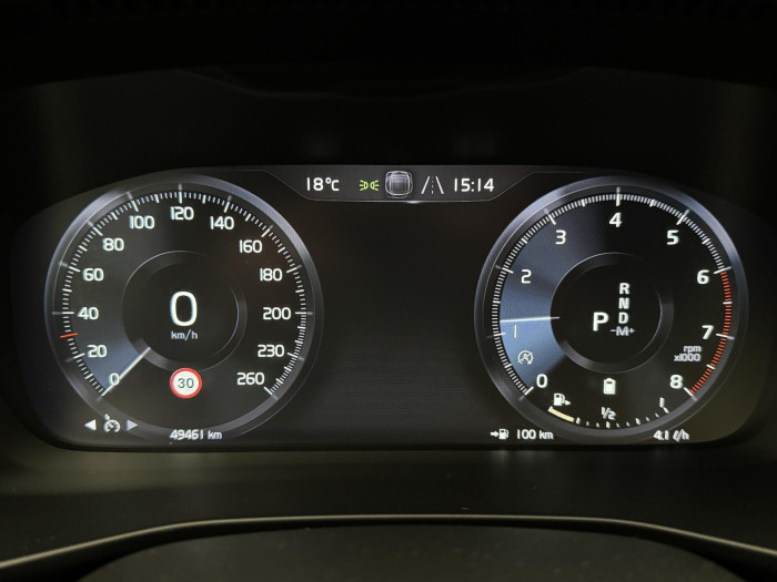 Volvo XC40 B4 INSCRIPTION AUT CZ 1 .maj