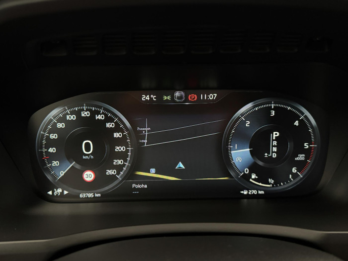 Volvo XC90 D5 AWD R-DESIGN AUT CZ 2.0 d