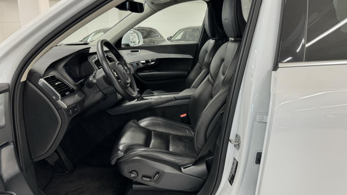 Volvo XC90 T6 INSCRIPTION REZERVACE