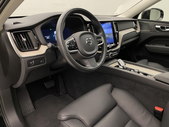 Volvo XC60 B5 AWD INSCRIPTION AUT