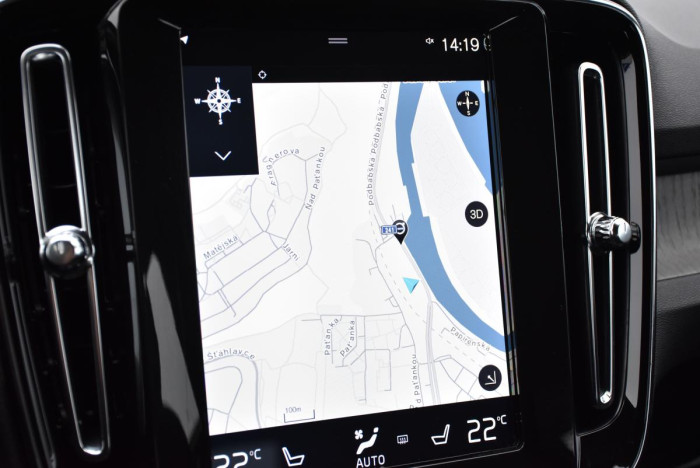 Volvo XC40 D3 INSRIPTION AUT REZERVACE 2.0 d