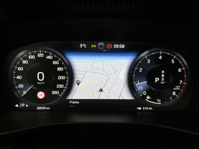 Volvo XC40 T4 AWD R-DESIGN AUT CZ