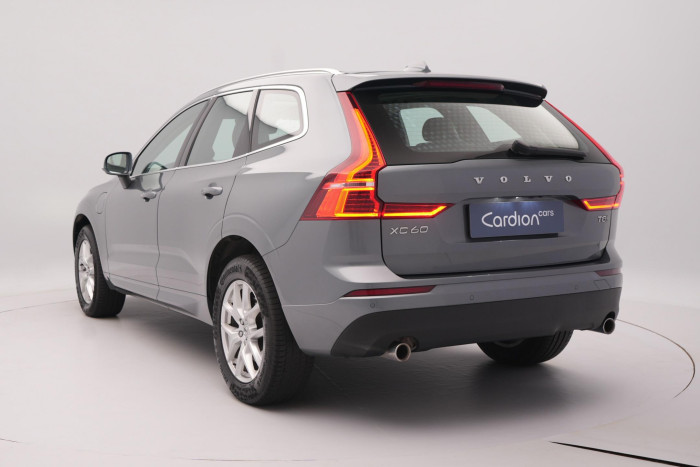 Volvo XC60 T8 AWD RECHARGE MOMENTUM 2.0 Momentum