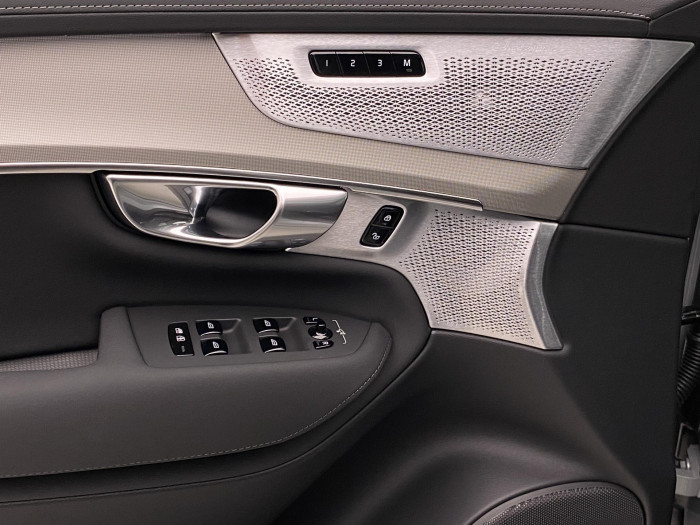 Volvo XC90 T8 AWD RECHARGE BLACK EDITION 2.0 Edition