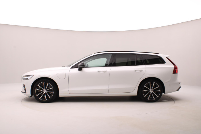 Volvo V60 T8 AWD RECHARGE DARK PLUS CZ
