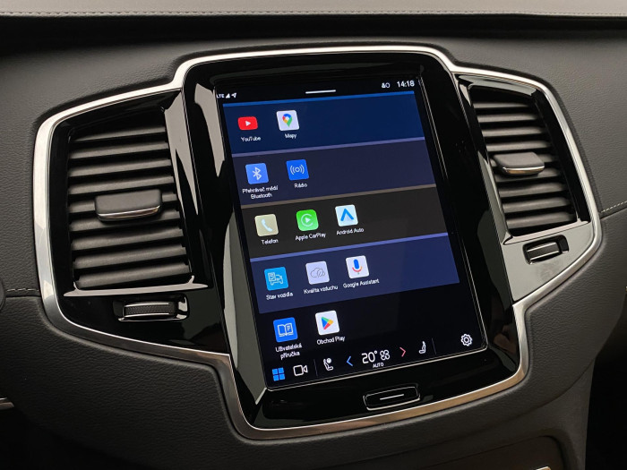 Volvo XC90 T8 AWD ULTIMATE DARK RECHARGE