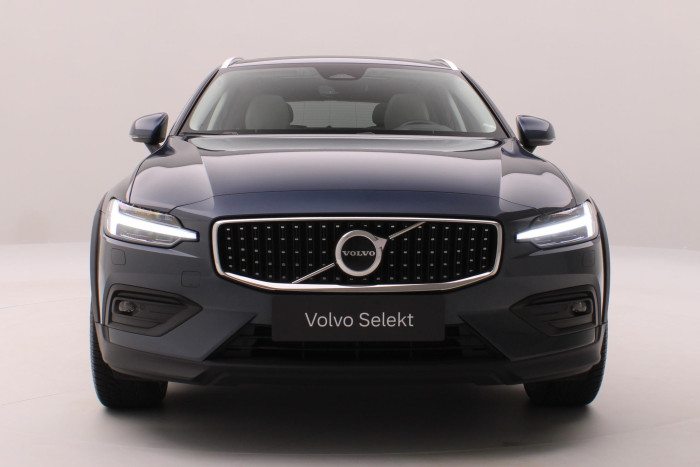Volvo V60 CC B4 AWD BRIGHT PLUS AUT CZ