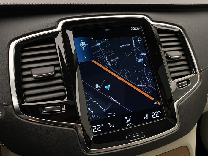 Volvo XC90 B6 AWD INSCRIPTION REZERVACE