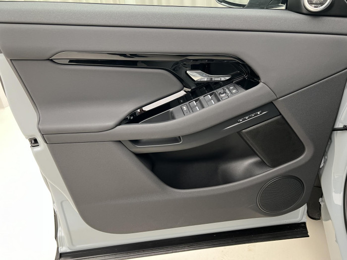 Land Rover Range Rover Evoque D200 DYNAMIC SE AWD Aut 2.0 d Dynamic SE